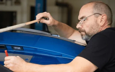 Comment enlever un autocollant de votre voiture facilement ?