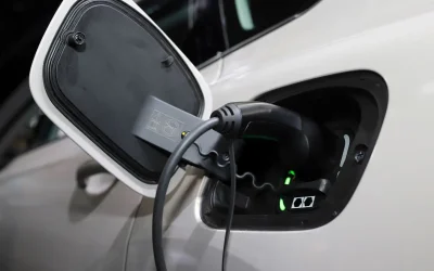 Chargeur de batterie voiture intelligent : le guide pour choisir le meilleur modèle