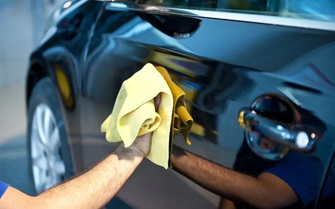 Comment enlever de la résine d&rsquo;arbre sur une carrosserie ? Méthodes et astuces efficaces