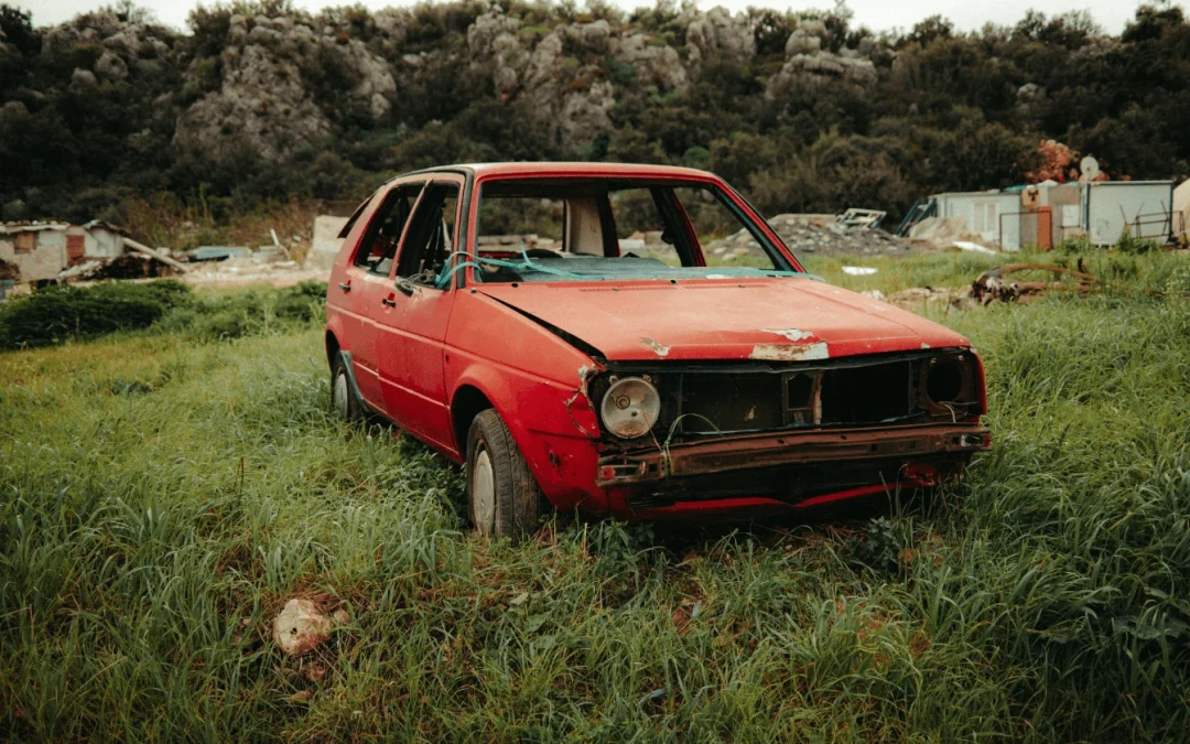 Que faire de sa vieille voiture qui dort dans le jardin ?