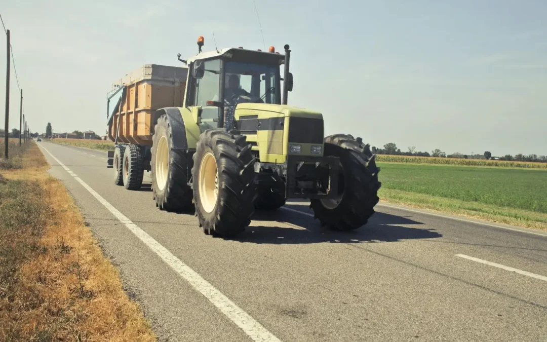 Quel permis faut-il pour tracter une remorque ? Règles et calculs de poids