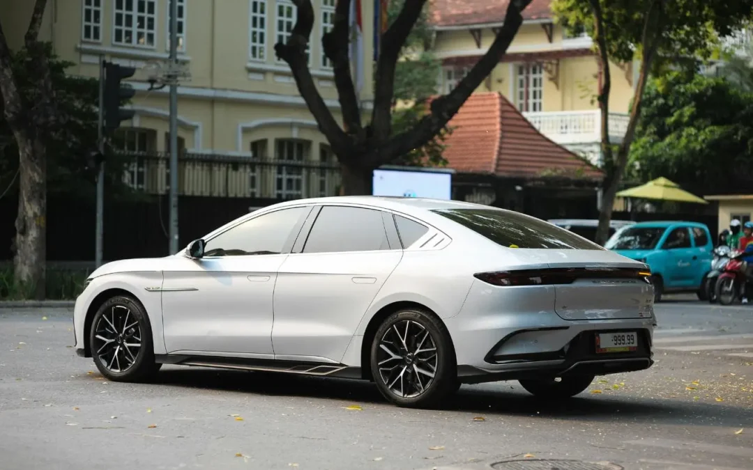 Types de connecteurs pour voiture électrique : comprendre les standards CCS et CHAdeMO