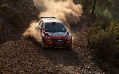 Différence entre rallye et rallycross : tout comprendre sur ces sports automobiles