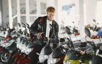 Comment choisir sa première moto 125 cm3 ? Le guide complet pour débuter